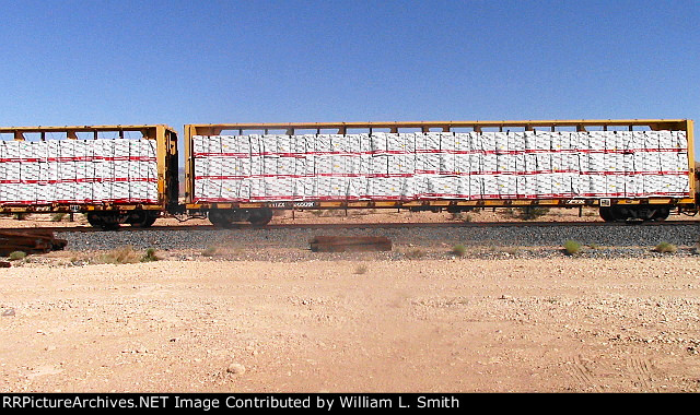 EB Manifest Frt at Erie NV W-MTrnSlv-Pshr -87